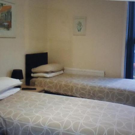 Kings Arms Hotel Farnworth Zewnętrze zdjęcie